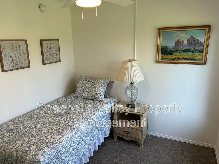 2010 Lawrence Crossley Rd #8 — Photo 23