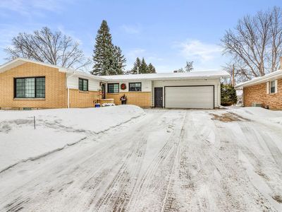 1125 23rd Ave S, Moorhead, MN, 56560