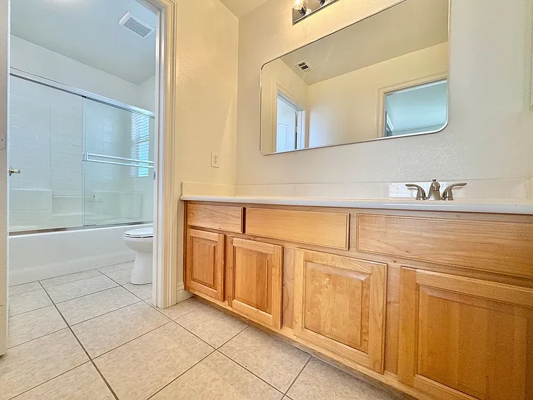 9469 Thatched Sunlight Ct — Photo 16