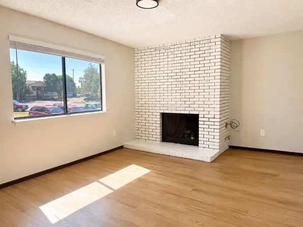 139 Juniper Pl APT D, Loveland, CO 80538