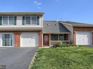 1250 Woodridge Dr, Middletown, PA 17057