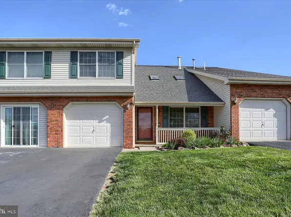 1250 Woodridge Dr, Middletown, PA 17057