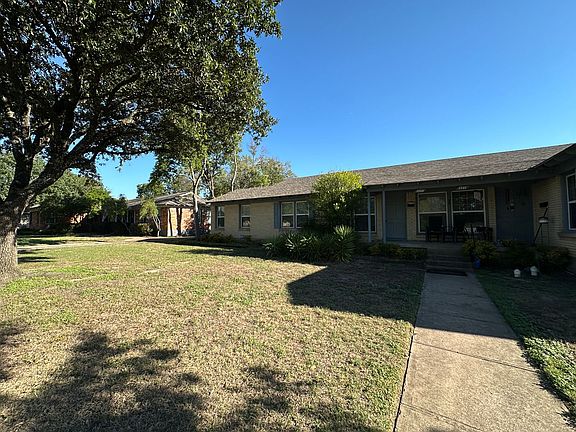 2nd image of 1729-1731 Mariposa Dr