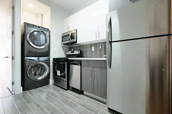 Rented by Osric Management LLC | media 18