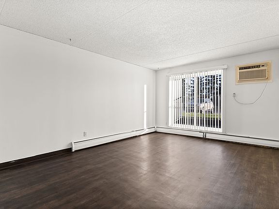 5th image of 20 Kleisinger Cres