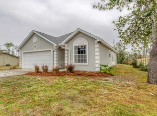 1413 Maine Ave, Lynn Haven, FL 32444