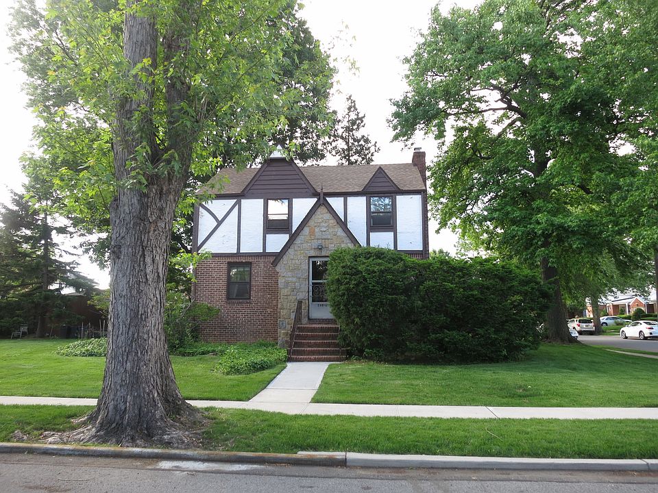 1st image of 20811 36th Ave