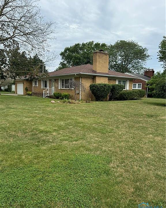 1st image of 2837 Eastmoreland Dr