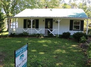 244 Walnut St, Guthrie, KY 42234