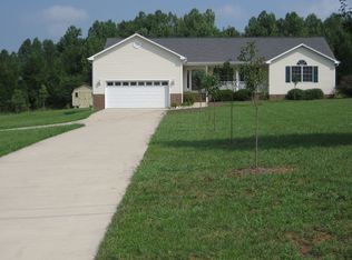 1489 Barker Dr, Randleman, NC 27317