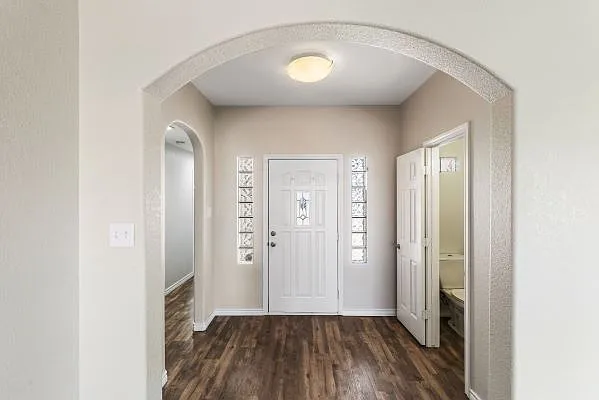 15210 Main Royal Dr — Photo 2