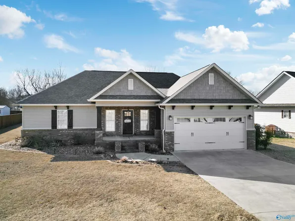 45 Gavins Way, Arab, AL 35016