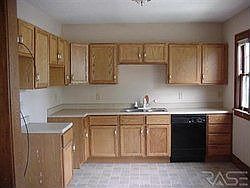 2nd image of 1105 W 7th St