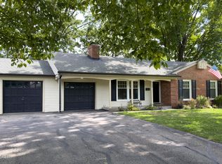 8500 Holston Rd, Bellemeade, KY 40222