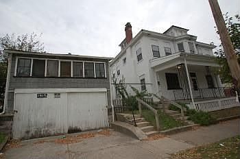 4th image of 1515 Worthington St