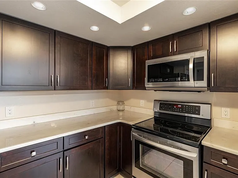 5950 Pelican Bay Plz S #204 — Photo 9