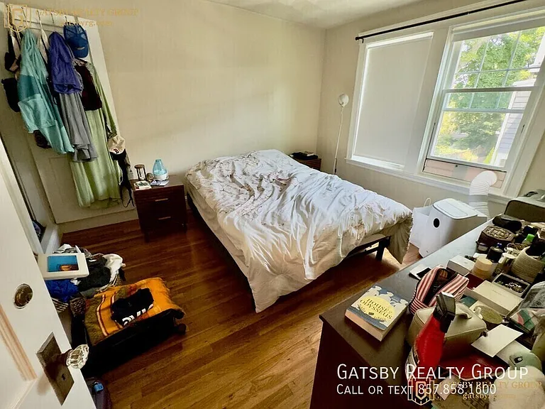133 Fayerweather St — Photo 8