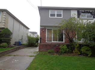 78 Sheraden Ave, Staten Island, NY 10314
