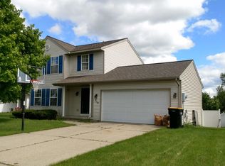 310 Prairie Run Dr NE, Cedar Springs, MI 49319