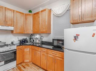 3709 Crescent St #2F, Long Island City, NY 11101