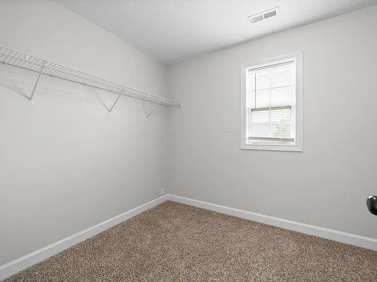 1282 Eagles View Dr — Photo 27