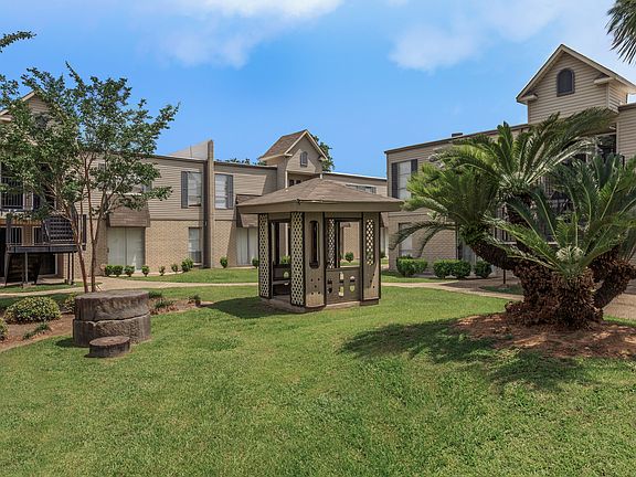 3rd image of 7019 Crowder Blvd APT 9