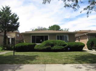 9436 Lavergne Ave, Skokie, IL 60077