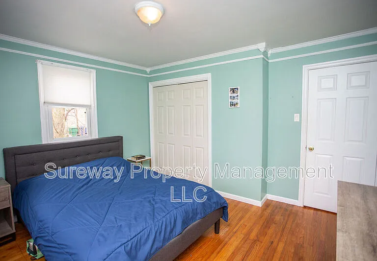20 Coates St — Photo 33