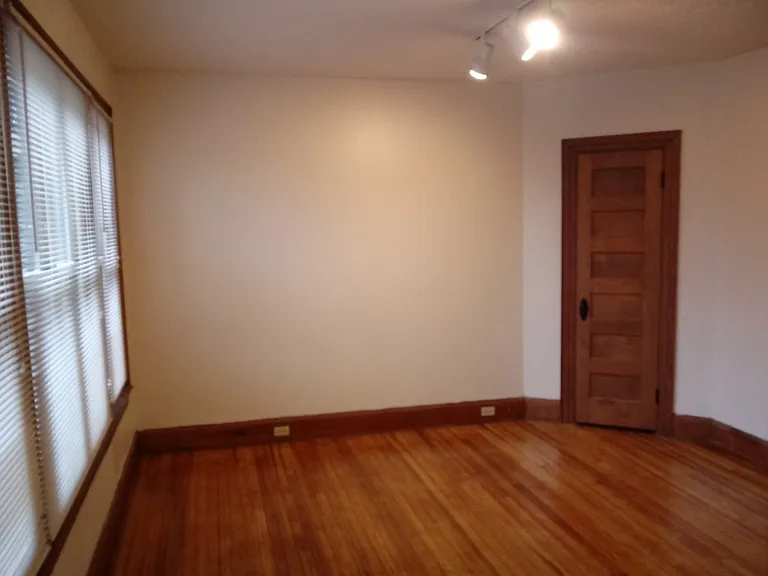 512 Wallace Ave — Photo 23