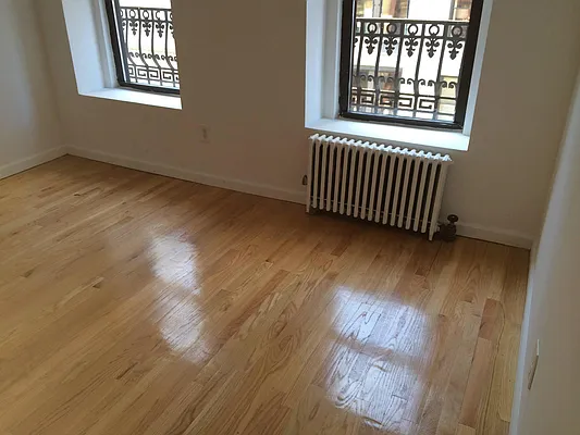 Rented by Keller Williams NYC | media 22