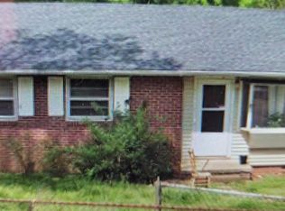 1259 Golf Course Dr, Gastonia, NC 28054