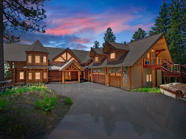 1050 Greenview Ln, Moscow, ID 83843