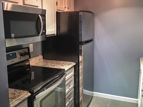 2nd image of 6700 NE 182nd St APT A206