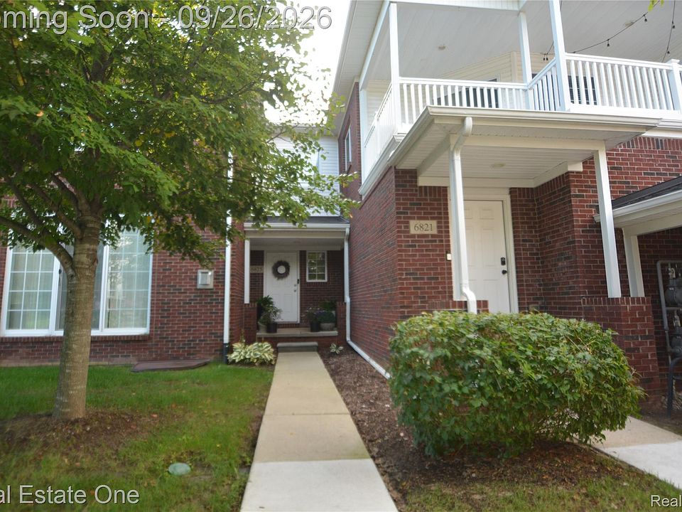 1st image of 6825 Boulder Pointe Dr