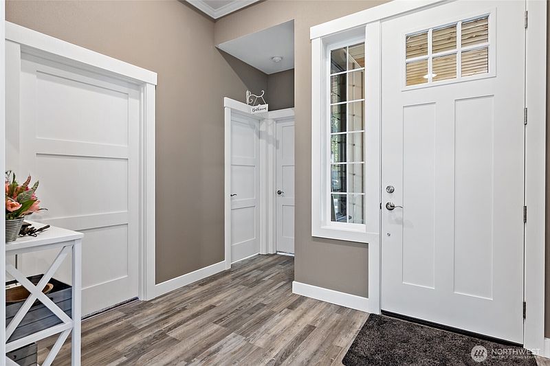 3rd image of 15119 33rd Avenue Ct E