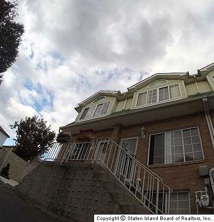 1st image of 103 Woodcutters Ln