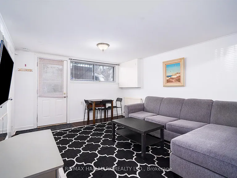 224 Pickering St #1 — Photo 5