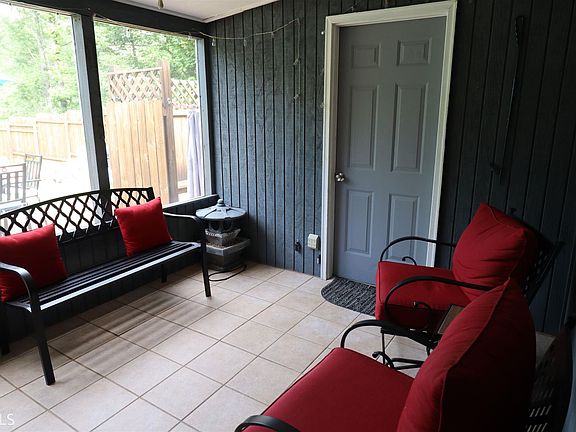 5th image of 849 Pine Lake Dr #3