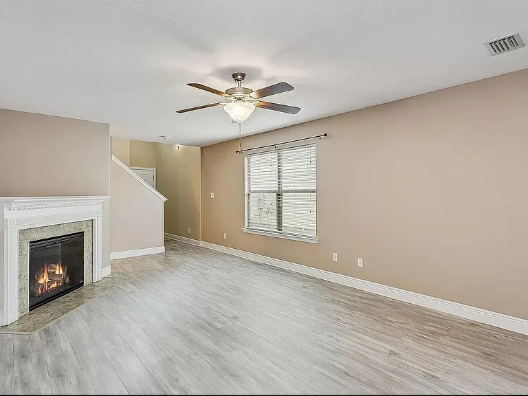 3821 Weatherstone Cir — Photo 15