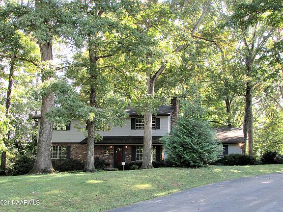 2nd image of 1640 Southshire Ln