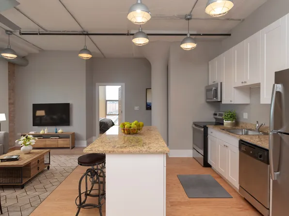 3141 N. Sheffield, 3141 N Sheffield Ave, Chicago, IL 60657