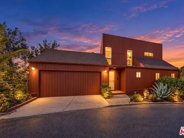 2541 Canyon Oak Dr, Los Angeles, CA 90068