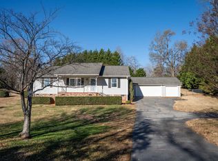 521 Quail Creek Rd, Inman, SC 29349