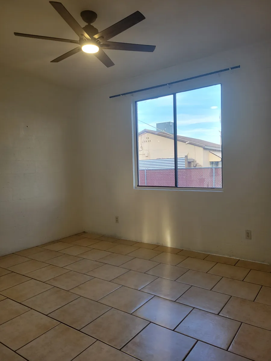 Master Bedroom - 132 W Navajo Rd #2