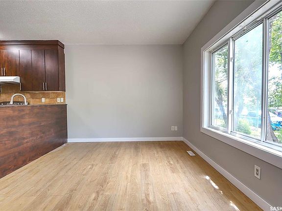 3rd image of 741 GARNET STREET