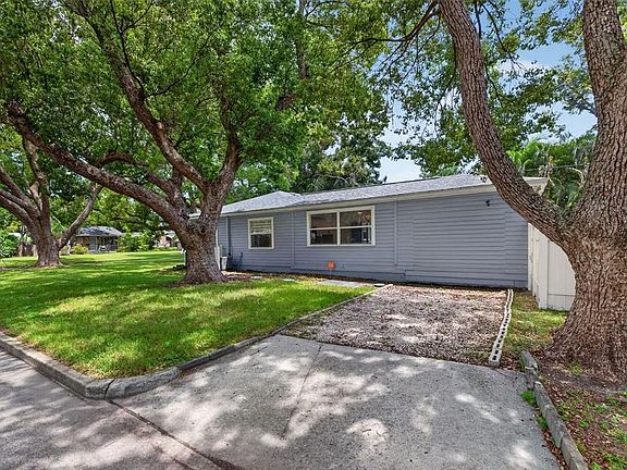 5th image of 4062 3RD AVENUE N