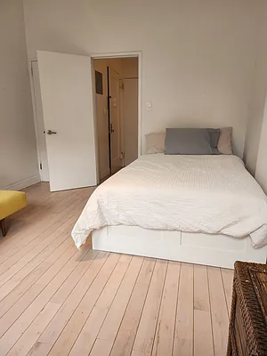 Rented by Corcoran | media 5