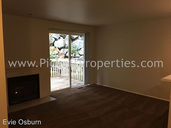 5th image of 1319 NW Slate Ln