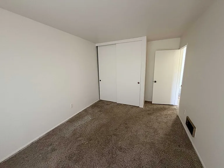 5545 Kiowa Dr #1 — Photo 11