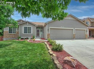 4106 Round Hill Dr, Colorado Springs, CO 80922